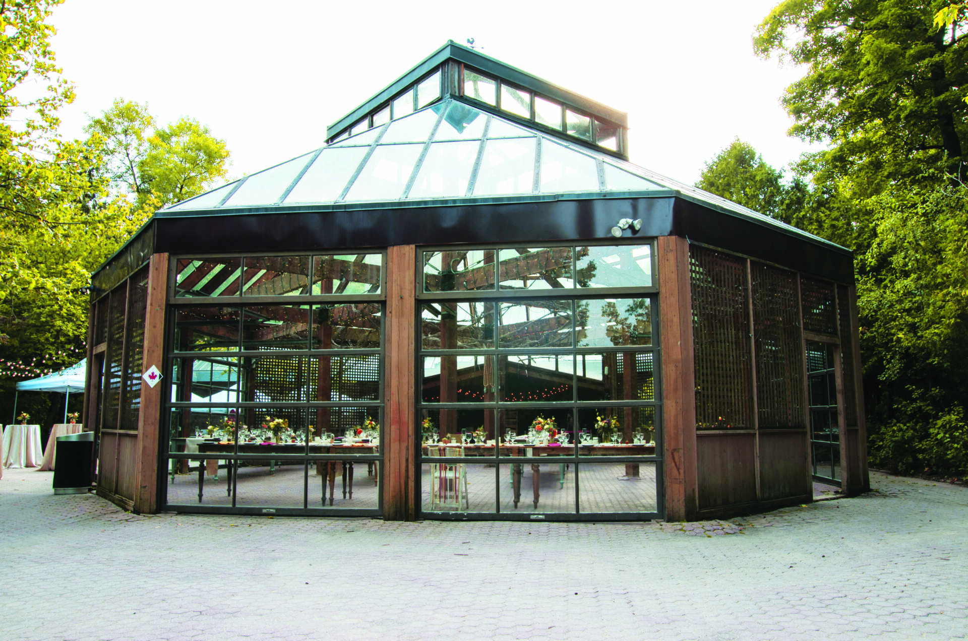 the glass house building, photo from the outside