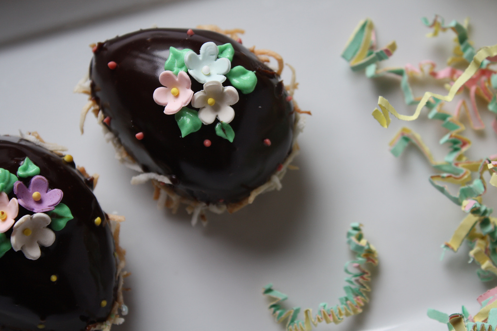 Chocolate Cake Easter Eggs